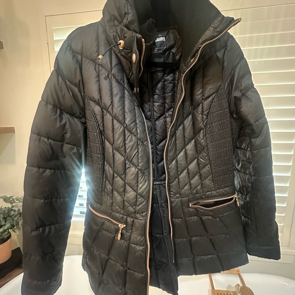 Bernardo Jackets & Blazers - Bernardo Black Quilted Puffer Jacket